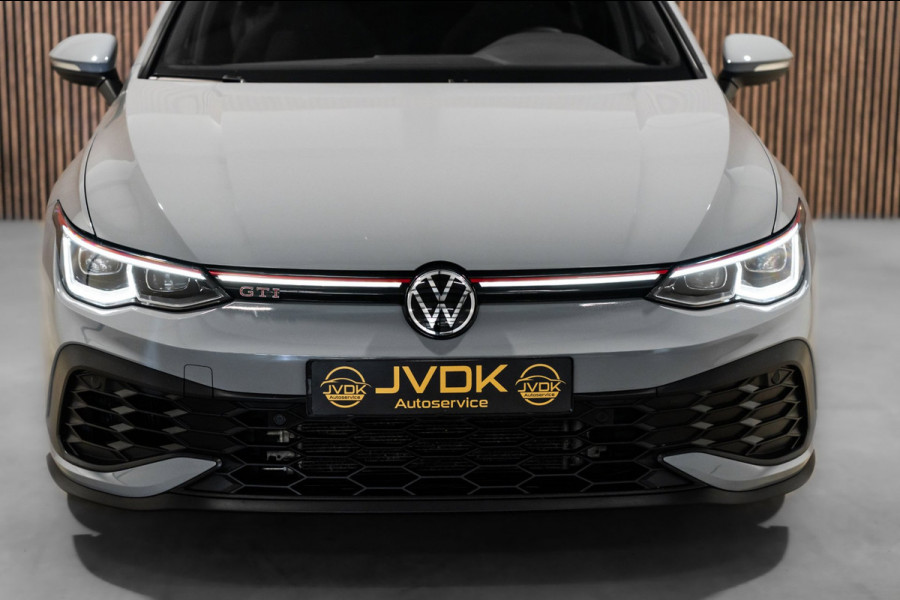 Volkswagen Golf 2.0 TSI GTI Clubsport DSG PANO IQ LIGHTS CAMERA NAVI