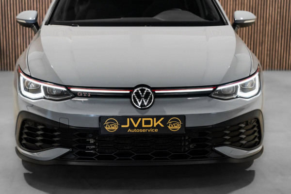 Volkswagen Golf 2.0 TSI GTI Clubsport DSG PANO IQ LIGHTS CAMERA NAVI
