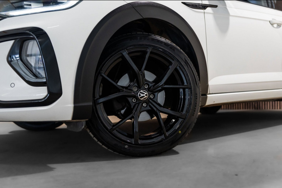 Volkswagen Taigo 1.5 TSI R-Line IQ DSG PANO CAMERA
