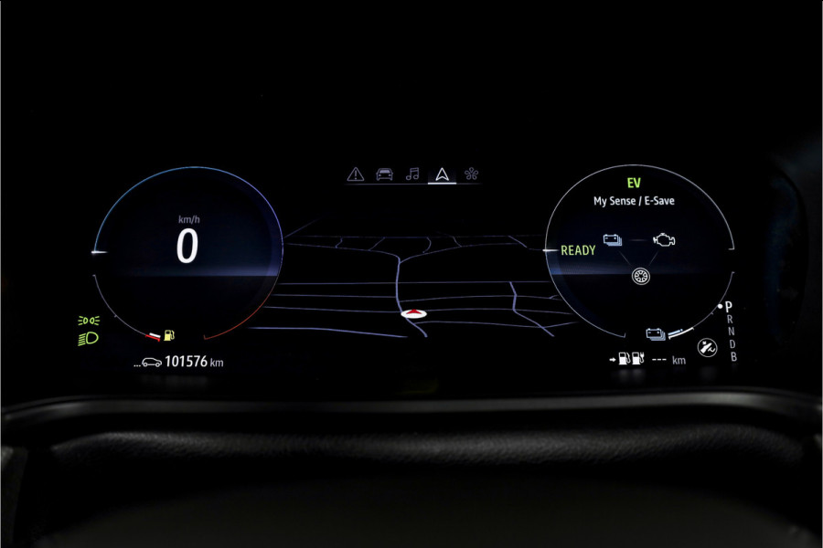 Renault Mégane Estate 1.6 E-Tech Plug-In Hybrid 160 Business Edition One | Dig. Cockpit | Cruise | PDC | Camera | NAV+App. Connect | ECC | Trekhaak | LM 17" |