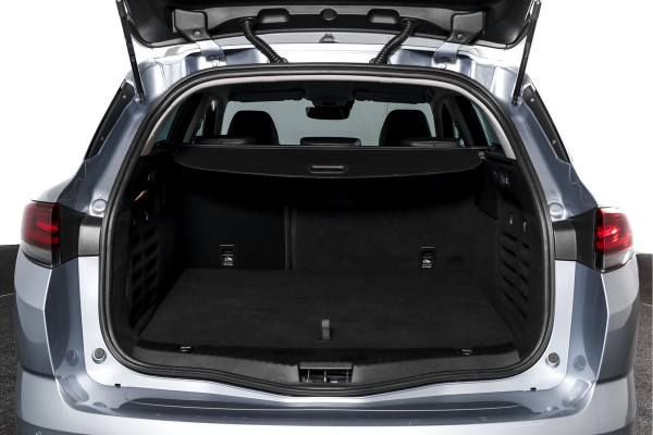 Renault Mégane Estate 1.6 E-Tech Plug-In Hybrid 160 Business Edition One | Dig. Cockpit | Cruise | PDC | Camera | NAV+App. Connect | ECC | Trekhaak | LM 17" |