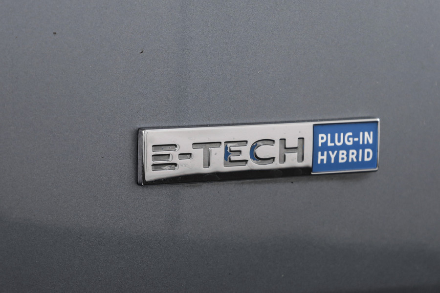 Renault Mégane Estate 1.6 E-Tech Plug-In Hybrid 160 Business Edition One | Dig. Cockpit | Cruise | PDC | Camera | NAV+App. Connect | ECC | Trekhaak | LM 17" |