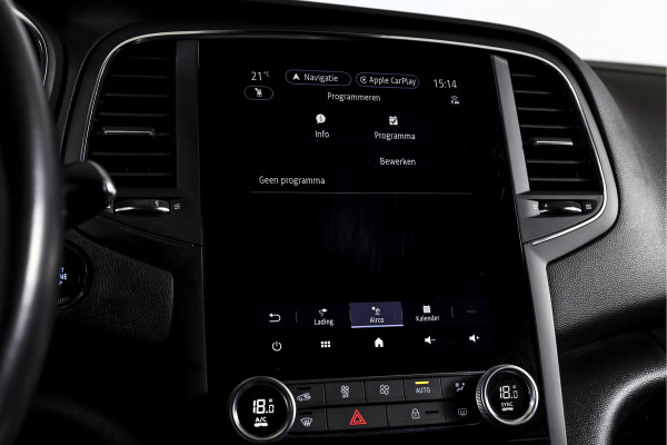 Renault Mégane Estate 1.6 E-Tech Plug-In Hybrid 160 Business Edition One | Dig. Cockpit | Cruise | PDC | Camera | NAV+App. Connect | ECC | Trekhaak | LM 17" |