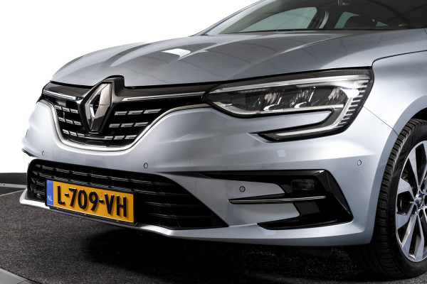 Renault Mégane Estate 1.6 E-Tech Plug-In Hybrid 160 Business Edition One | Dig. Cockpit | Cruise | PDC | Camera | NAV+App. Connect | ECC | Trekhaak | LM 17" |