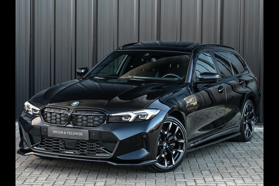 BMW 3 Serie Touring 330e xDrive M sport | Accu 19,5kWh | Trekhaak | Panorama dak  | Active Cruise | Camera  | Ambiance interieur