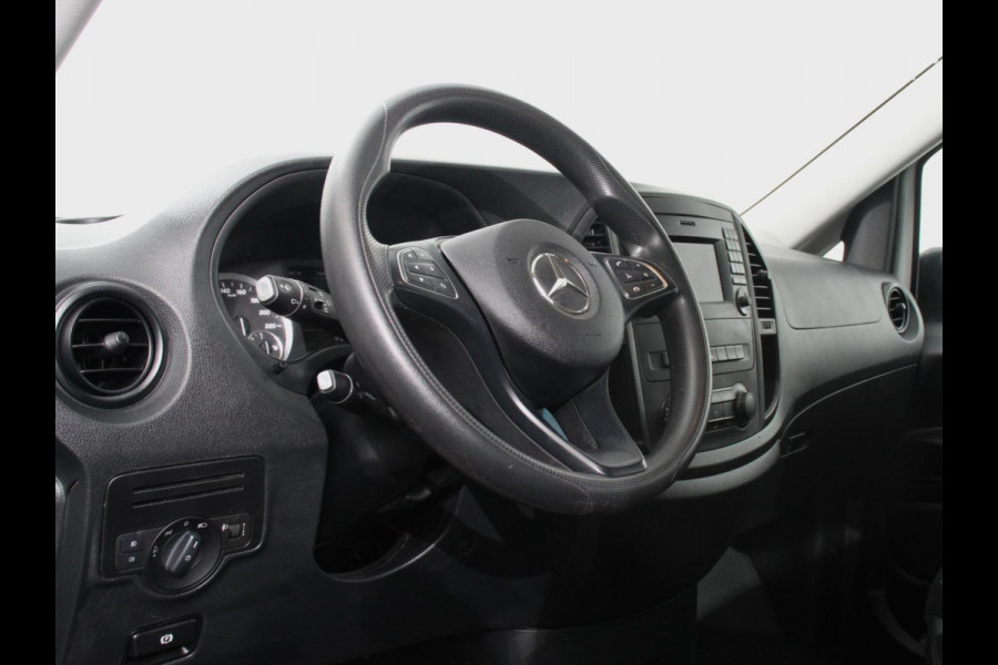 Mercedes-Benz Vito Tourer 114 CDI Automaat Pro L3 8persoons PERSONENBUS incl. BTW/ incl. BPM Navigatie Airco Cruise Control
