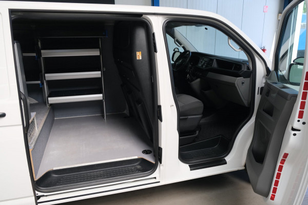 Volkswagen Transporter 2.0 TDI L1H1 30 Comfortline + Kasten Inrichting