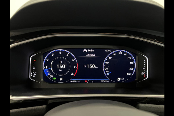 Volkswagen T-Roc 1.5 TSI R-Line Business Airco Navi Carplay PDC VA + Camera Adaptive Cruise Control Privacy Glass Full LED