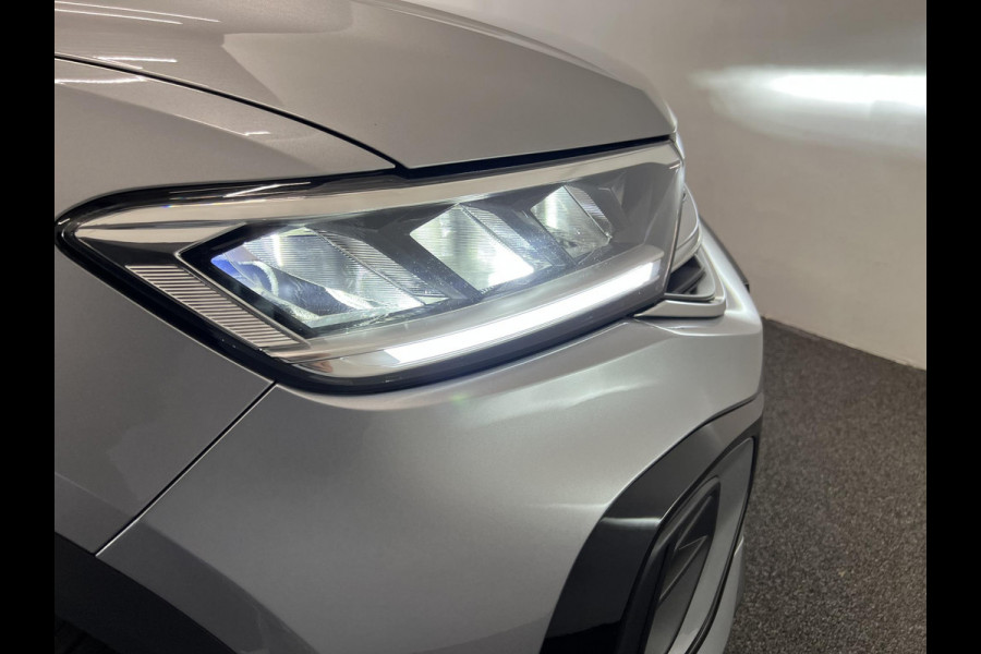 Volkswagen T-Roc 1.5 TSI R-Line Business Airco Navi Carplay PDC VA + Camera Adaptive Cruise Control Privacy Glass Full LED