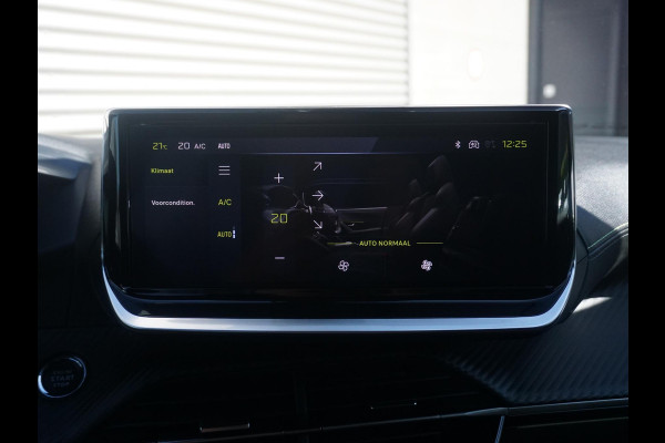 Peugeot e-2008 EV GT 54 kWh