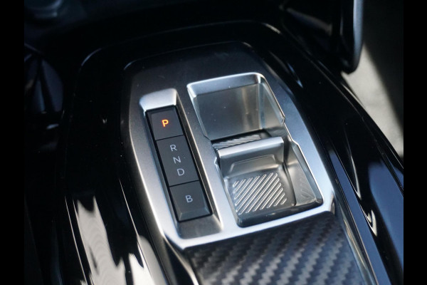 Peugeot e-2008 EV GT 54 kWh