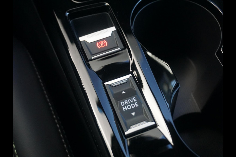 Peugeot e-2008 EV GT 54 kWh