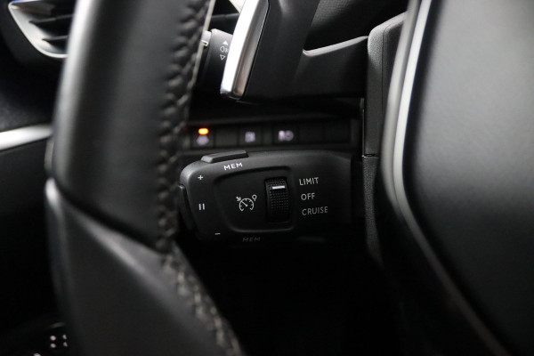 Peugeot 3008 1.6 HYbrid Allure*225PK*ECC*CRUISE*CAM*CARPLAY*