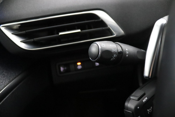 Peugeot 3008 1.6 HYbrid Allure*225PK*ECC*CRUISE*CAM*CARPLAY*