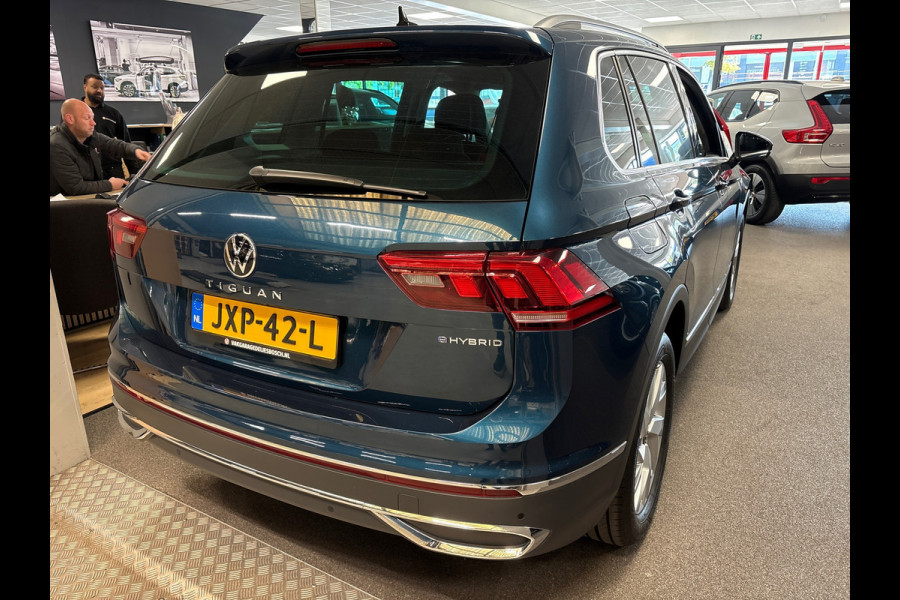 Volkswagen Tiguan 1.4 TSI eHybrid,Business+,navi,camera,apple carplay,stoelverw.IQ light