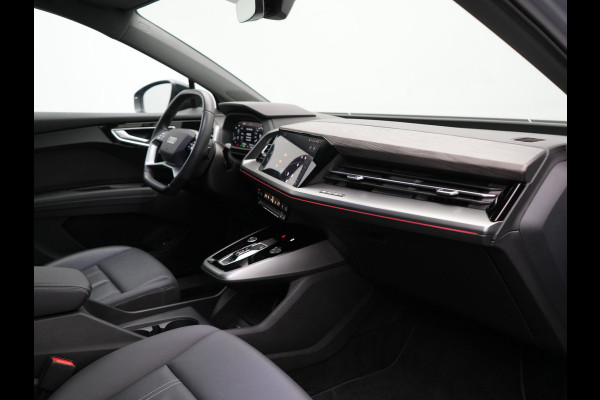 Audi Q4 e-tron 45 Quattro Edition 77 kWh 265pk Dealer O.H. | Panodak | Sonos Audio | Sfeerverlichting | Lederen Sportstoelen Verwarmd | Apple Carplay | Navigatie | DAB | 20"L.M |