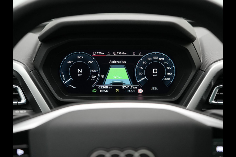 Audi Q4 e-tron 45 Quattro Edition 77 kWh 265pk Dealer O.H. | Panodak | Sonos Audio | Sfeerverlichting | Lederen Sportstoelen Verwarmd | Apple Carplay | Navigatie | DAB | 20"L.M |