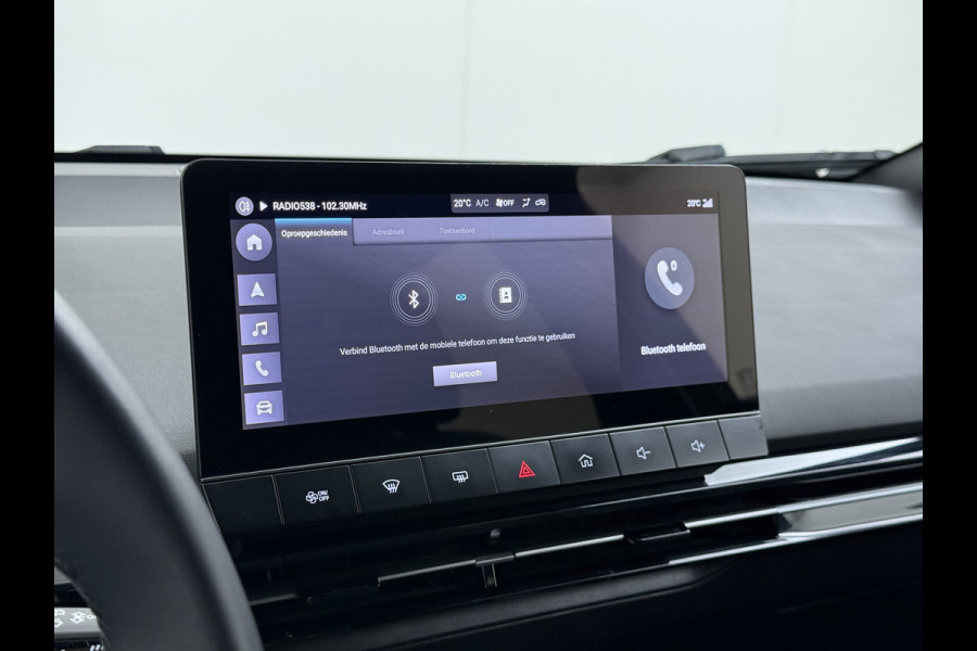 MG Mg4 electric Trophy Extended Range 77kWh Warmtepomp Trekhaak SOH 95% Adap.Cruise Navi 360°Camera Apple Carplay Android Auto Elek.Stoel+Verwar Led Privacy Glas Isofix DAB Bluetooth Dodehoek detector File assistent Rijstrooksensor Wifi 1e Eigenaar Origineel Nederlandse Auto