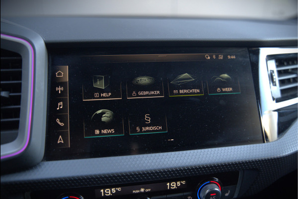 Audi A1 Sportback 35 TFSI S Line edition one S-Line | Bang & Olufsen | Stoelverwarming | Cruise Control | Ambiance Verlichting | Navigatie | Parkeersensoren | Apple Carplay | Climate Control | B&O | LED
