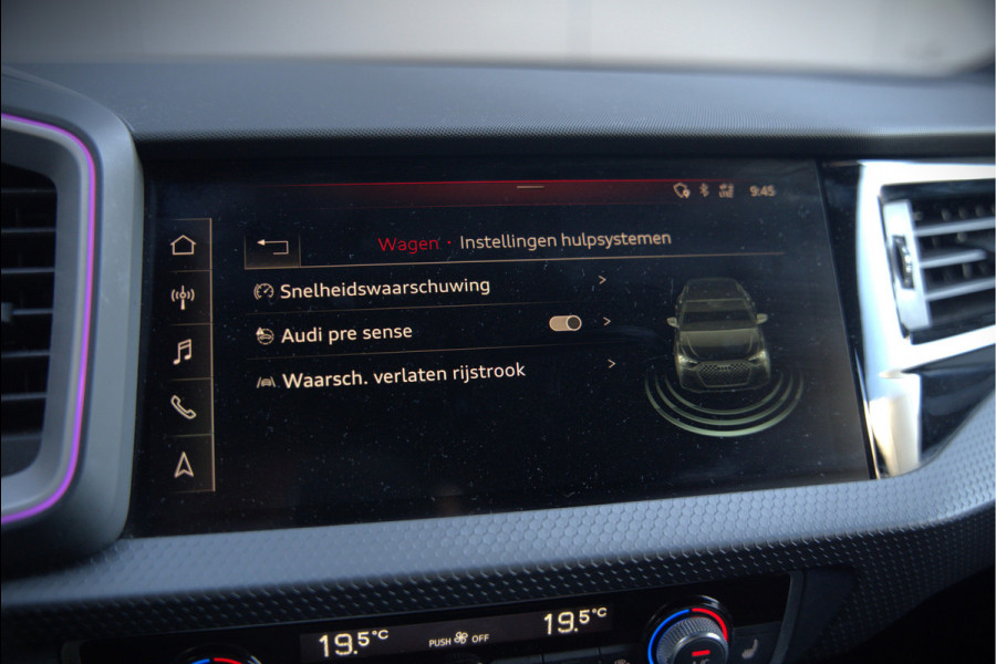 Audi A1 Sportback 35 TFSI S Line edition one S-Line | Bang & Olufsen | Stoelverwarming | Cruise Control | Ambiance Verlichting | Navigatie | Parkeersensoren | Apple Carplay | Climate Control | B&O | LED