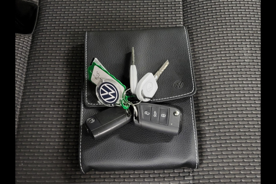 Volkswagen Transporter 2.0TDI 150pk L2/H1 Automaat Euro 6!