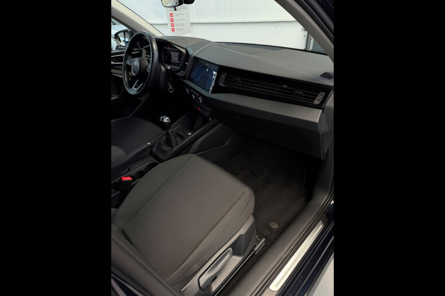 Audi A1 CityCarver 30 TFSI Advanced Edition CarPlay