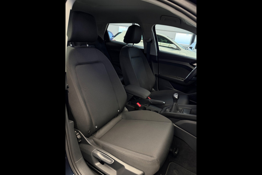 Audi A1 CityCarver 30 TFSI Advanced Edition CarPlay