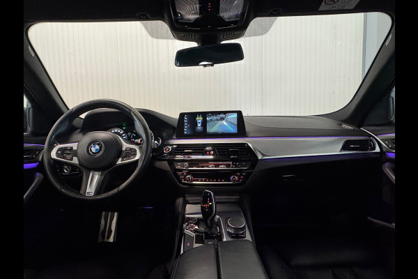 BMW 5 Serie 530i High Executive | NAP | SCHUIF/KANTEL | M-SPORT | LEDER | CAMERA