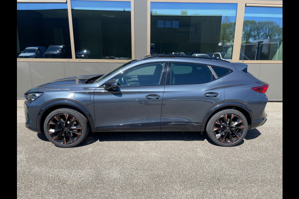 CUPRA Formentor 1.5 TSI e-Hybrid VZ Extreme Panorama 272PK 1ste Eig Dealer Onderhouden Vol in de opties zie adv