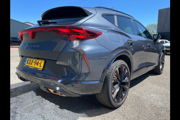 CUPRA Formentor 1.5 TSI e-Hybrid VZ Extreme Panorama 272PK 1ste Eig Dealer Onderhouden Vol in de opties zie adv