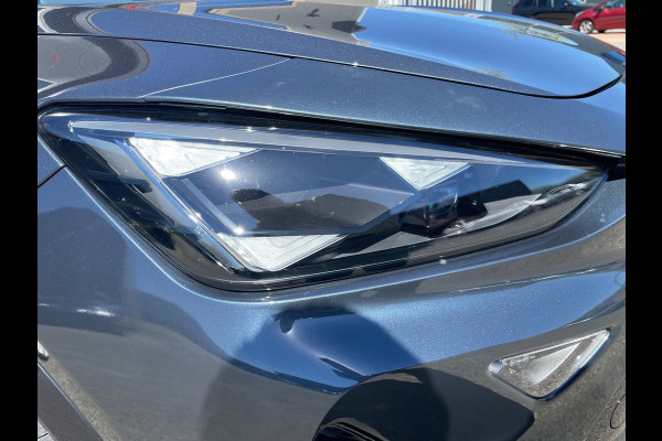 CUPRA Formentor 1.5 TSI e-Hybrid VZ Extreme Panorama 272PK 1ste Eig Dealer Onderhouden Vol in de opties zie adv