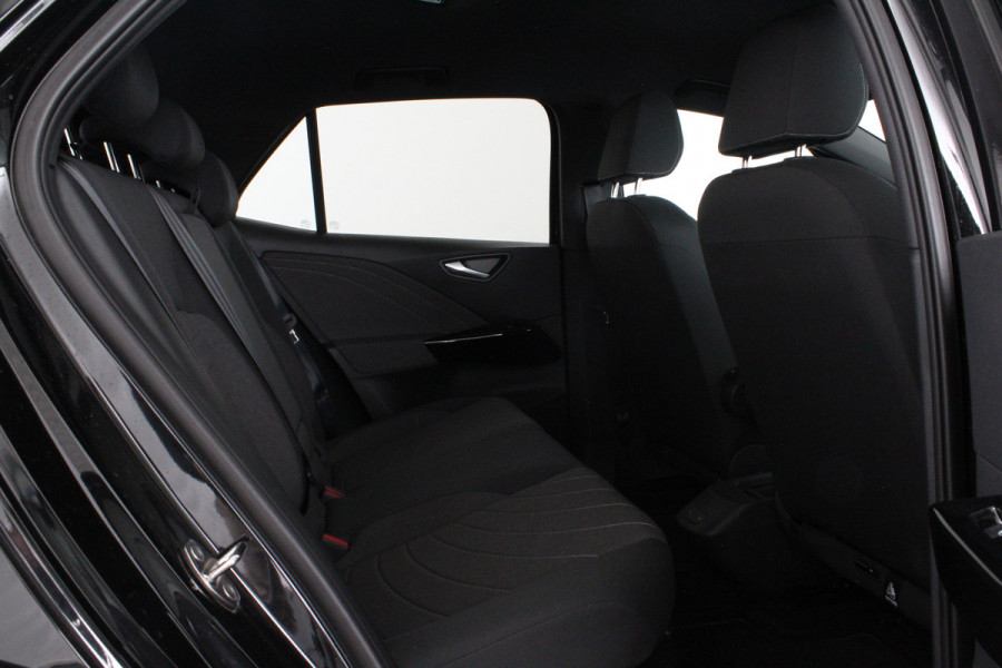 Volkswagen ID.3 Pro Business 59 kWh Trekhaak/Warmtepomp/Grenadilla Black Metallic....