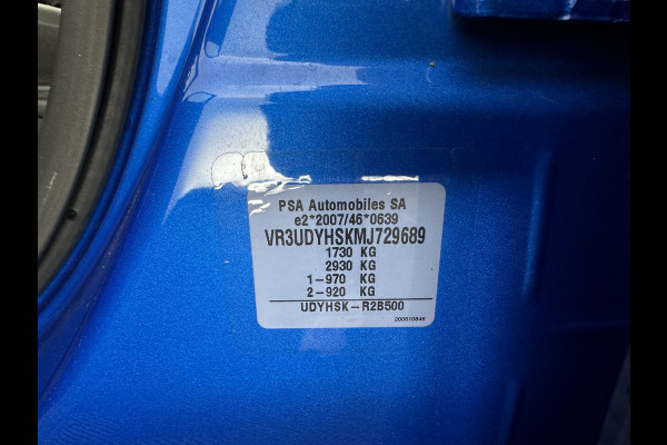 Peugeot 2008 1.5 BlueHDi Blue Lease Allure (INCL.BTW) Aut. *FULL-LED | LEATHER-FABRIC | NAVI-FULLMAP | DIGI-COCKPIT | SPORTSEATS | CAMERA | KEYLESS | PRIVACY-GLASS |  CARPLAY | ECC | PDC | CRUISE | CARPLAY | TOWBAR | 18"ALU*