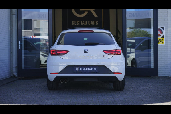 Seat Leon 1.5 TSI FR Ultimate Edition Black Sky AUTOMAAT-ACC-AMBIANCE-BEATS-CAMERA-KEYLESS-MODE-NAVIGATIE-PANORAMA-VIRTUEEL