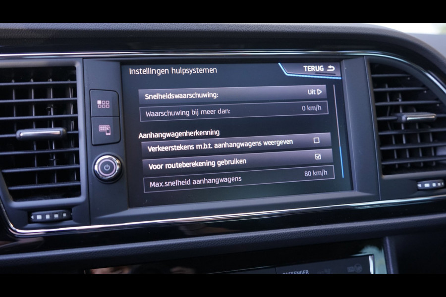 Seat Leon 1.5 TSI FR Ultimate Edition Black Sky AUTOMAAT-ACC-AMBIANCE-BEATS-CAMERA-KEYLESS-MODE-NAVIGATIE-PANORAMA-VIRTUEEL