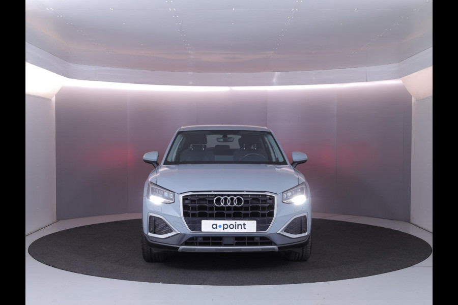 Audi Q2 35 TFSI Business Edition 150pk | Navigatie | 19 inch Lichtmetalen velgen | Parkeersensoren | Cruise controle