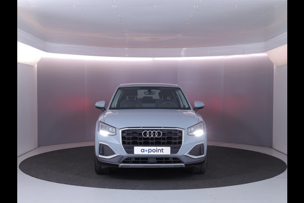 Audi Q2 35 TFSI Business Edition 150pk | Navigatie | 19 inch Lichtmetalen velgen | Parkeersensoren | Cruise controle