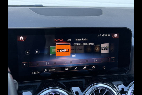 Mercedes-Benz GLA 250 e Business Solution Luxury Limited | Trekhaak | Pano | Ambient Light | Camera