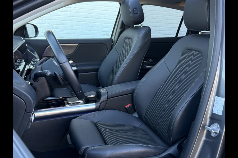 Mercedes-Benz GLA 250 e Business Solution Luxury Limited | Trekhaak | Pano | Ambient Light | Camera
