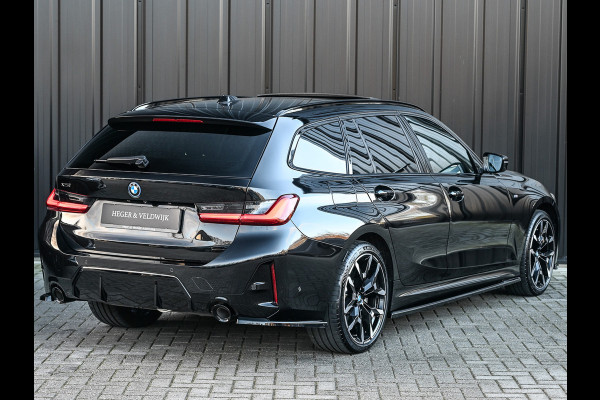 BMW 3 Serie Touring 330e xDrive M sport | Accu 19,5kWh | Trekhaak | Panorama dak  | Active Cruise | Camera  | Ambiance interieur