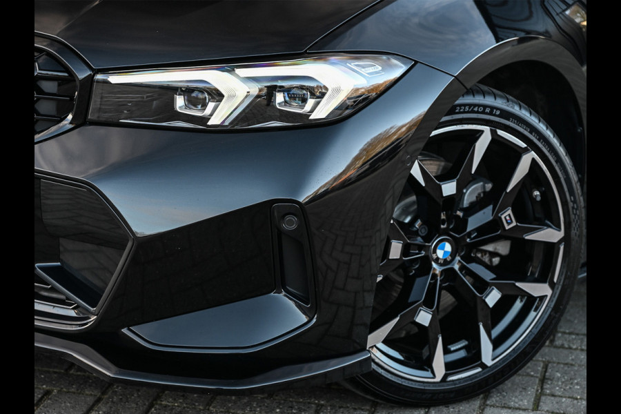 BMW 3 Serie Touring 330e xDrive M sport | Accu 19,5kWh | Trekhaak | Panorama dak  | Active Cruise | Camera  | Ambiance interieur