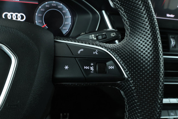 Audi Q5 30 TDI Design Automaat, Virtual, Leer, Trekhaak