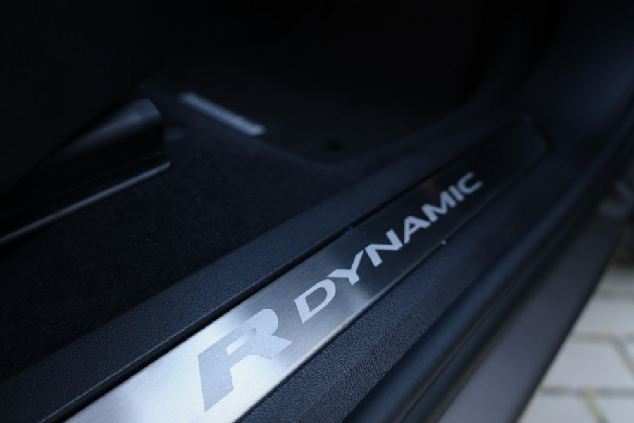 Land Rover Range Rover Evoque 1.5 P300e AWD R-Dynamic S | BTW | CAMERA | ACC | ELEK.TREKHAAK | DODEHOEK | CARPLAY |