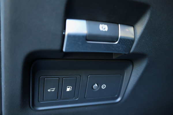 Land Rover Range Rover Evoque 1.5 P300e AWD R-Dynamic S | BTW | CAMERA | ACC | ELEK.TREKHAAK | DODEHOEK | CARPLAY |