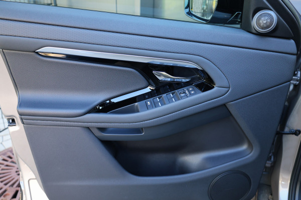 Land Rover Range Rover Evoque 1.5 P300e AWD R-Dynamic S | BTW | CAMERA | ACC | ELEK.TREKHAAK | DODEHOEK | CARPLAY |