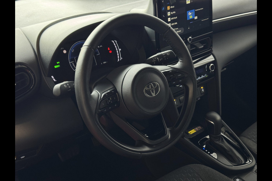 Toyota Yaris Cross 1.5 HYBRID DYNAMIC KEYLESS CAMERA LED ZWARTE HEMEL STOEL/STUUR VERW. 17''LMV ✅ Top Auto's Wijchen , Al 30 Jaar verkoop van Toyota , Type's Launch / Executive / Dynamic / First Edition / Business / Zowel Phev / Hev / Benzine / met fabrieksgarantie ✅