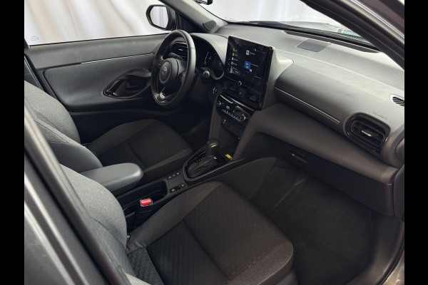 Toyota Yaris Cross 1.5 HYBRID DYNAMIC KEYLESS CAMERA LED ZWARTE HEMEL STOEL/STUUR VERW. 17''LMV ✅ Top Auto's Wijchen , Al 30 Jaar verkoop van Toyota , Type's Launch / Executive / Dynamic / First Edition / Business / Zowel Phev / Hev / Benzine / met fabrieksgarantie ✅