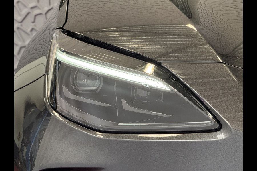 Toyota Yaris Cross 1.5 HYBRID DYNAMIC KEYLESS CAMERA LED ZWARTE HEMEL STOEL/STUUR VERW. 17''LMV ✅ Top Auto's Wijchen , Al 30 Jaar verkoop van Toyota , Type's Launch / Executive / Dynamic / First Edition / Business / Zowel Phev / Hev / Benzine / met fabrieksgarantie ✅
