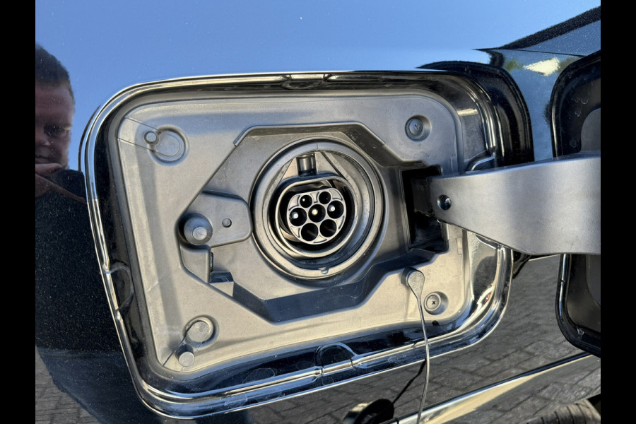 Suzuki Across 2.5 Plug-in Leder Stoel/ Stuur verwarming Carplay Lane Assist Clima Navigatie Dab+