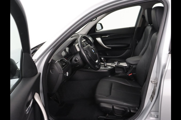 BMW 1-serie 118i Executive | Schuifdak | Leder | Stoelverwarming | Camera | Full LED | Navigatie | Parkeerhulp | Climate control | Bluetooth | Cruise control